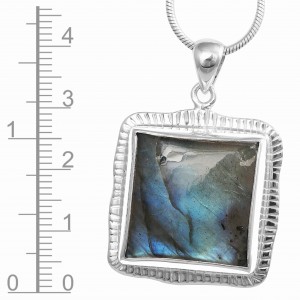 Labradorite Pendant