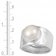 Pearl Ring