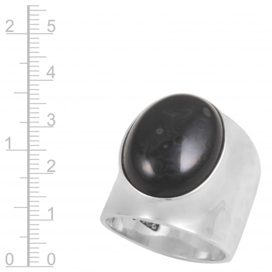 Psilomelaine Ring