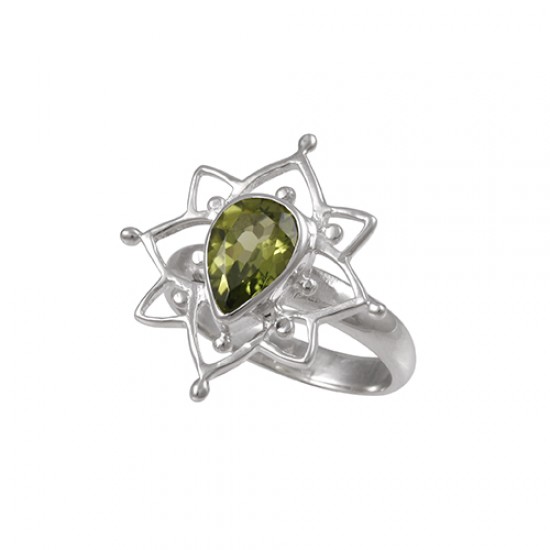 Boheme Lotus Ring (Large) - Peridot