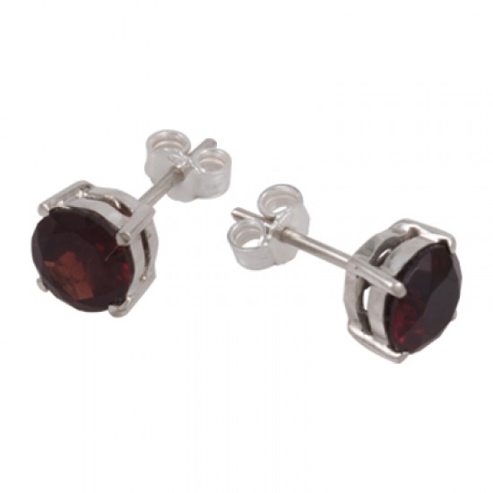 7mm Garnet Stud Earring 7mm Garnet Stud Earring