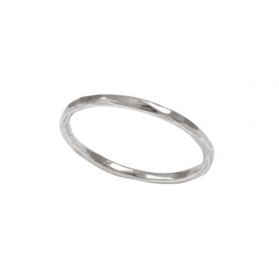 Hammered Fine Ring Hammered Fine Ring